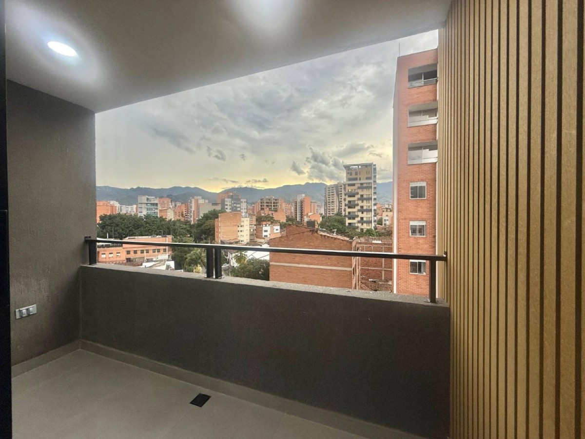 Apartamento en arriendo en Laureles, Medellín · foto 5 de 18