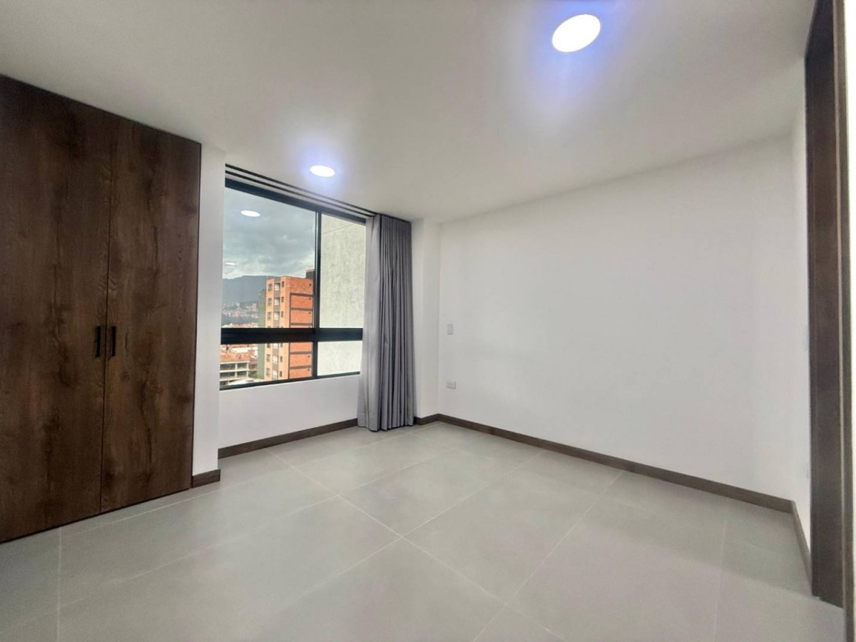 Apartamento en arriendo en Laureles, Medellín · foto 6 de 18