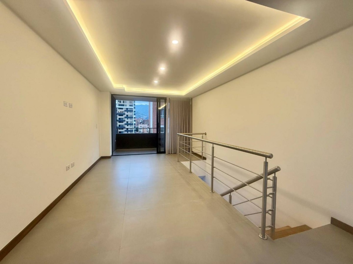 Apartamento en arriendo en Laureles, Medellín · foto 7 de 18