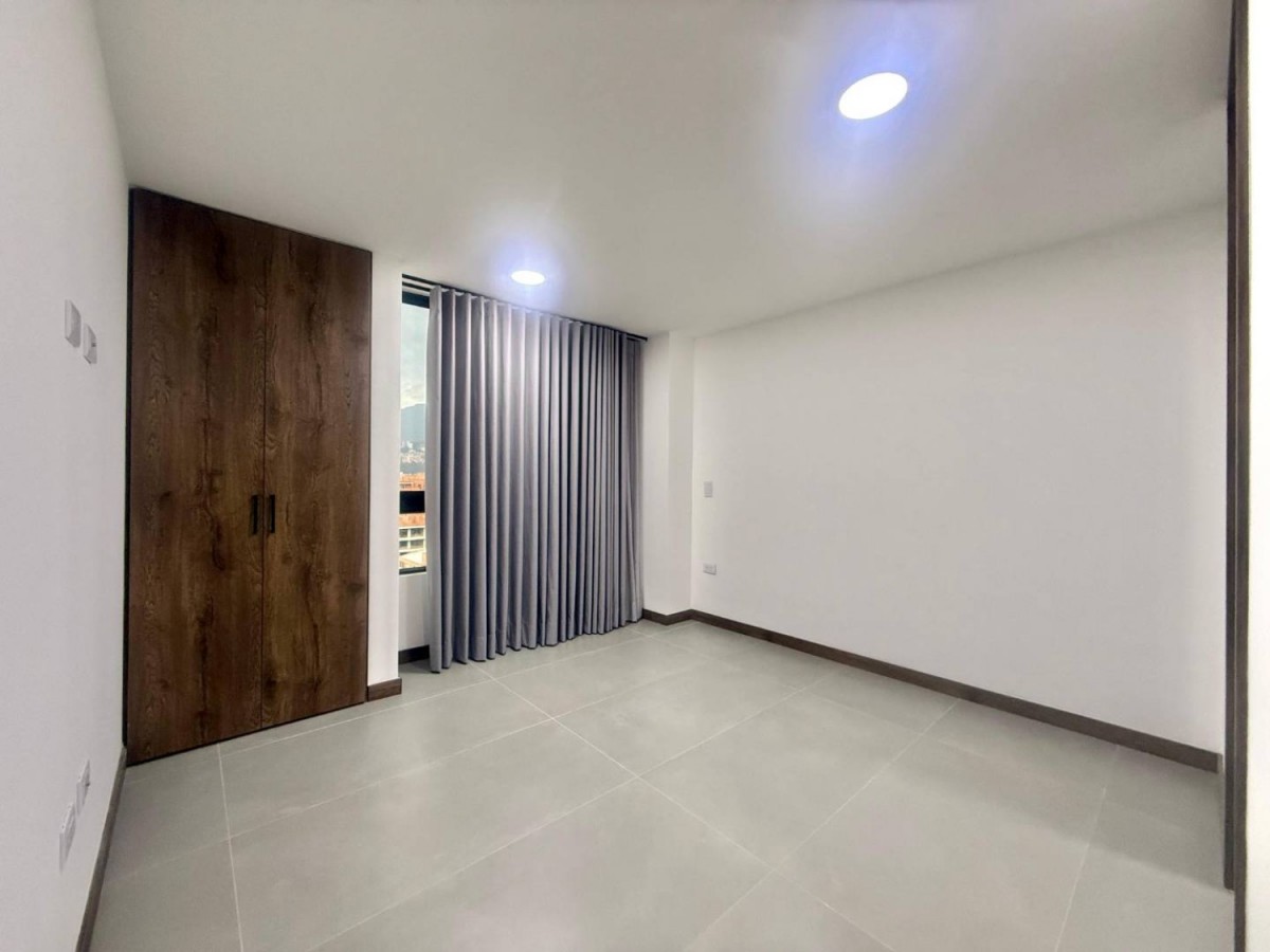 Apartamento en arriendo en Laureles, Medellín · foto 10 de 18