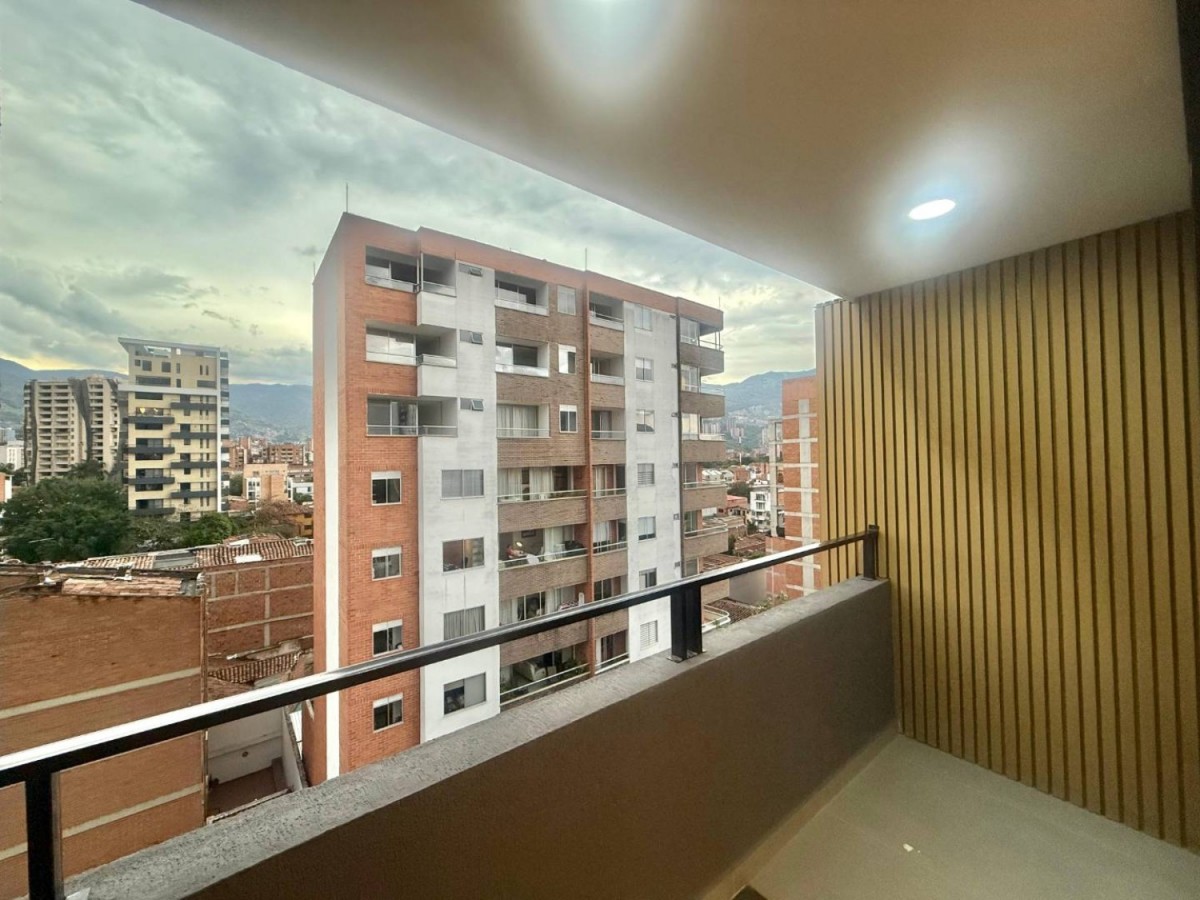 Apartamento en arriendo en Laureles, Medellín · foto 11 de 18