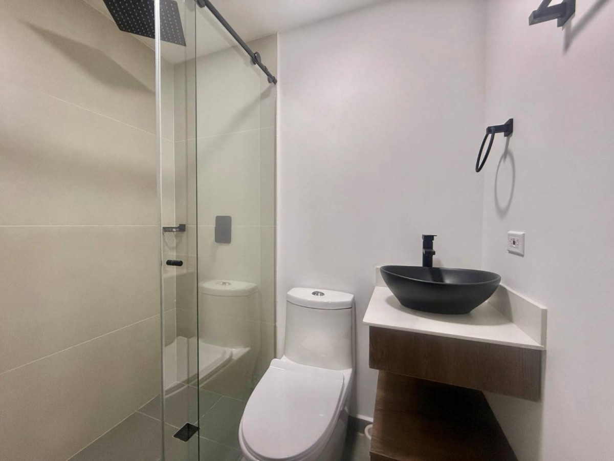 Apartamento en arriendo en Laureles, Medellín · foto 17 de 18