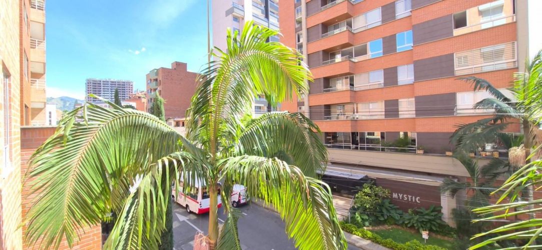 Apartamento de 3 alcobas en arriendo en Lorena, Medellín, 110 m² · foto 7 de 20