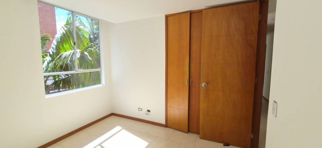 Apartamento de 3 alcobas en arriendo en Lorena, Medellín, 110 m² · foto 13 de 20