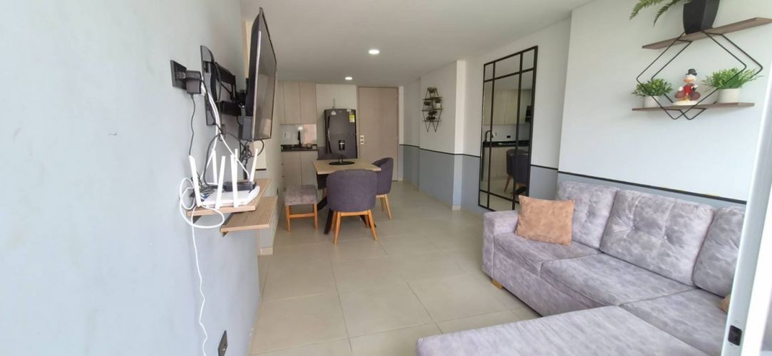 Apartamento de 3 alcobas en venta en Loma De La Doctora, Sabaneta, 75 m² · foto 4 de 13