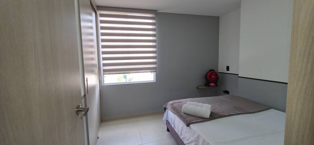 Apartamento de 3 alcobas en venta en Loma De La Doctora, Sabaneta, 75 m² · foto 7 de 13