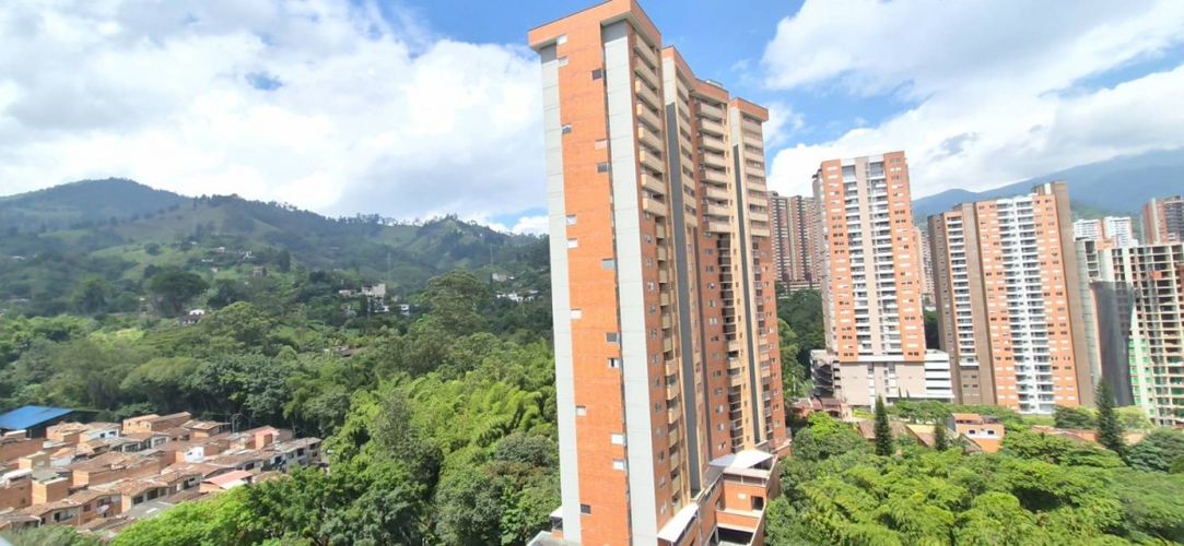 Apartamento de 3 alcobas en venta en Loma De La Doctora, Sabaneta, 75 m² · foto 13 de 13