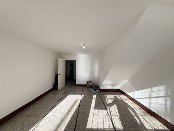 Casa de 10 alcobas en venta en Calasanz, Medellín, 398 m² · foto 14 de 24