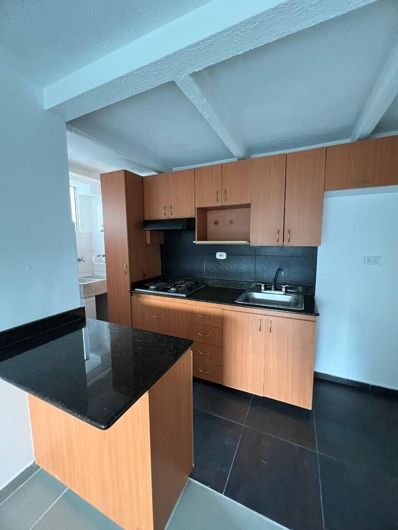 Apartamento en venta en Los Colores, Medellín · foto 16 de 18