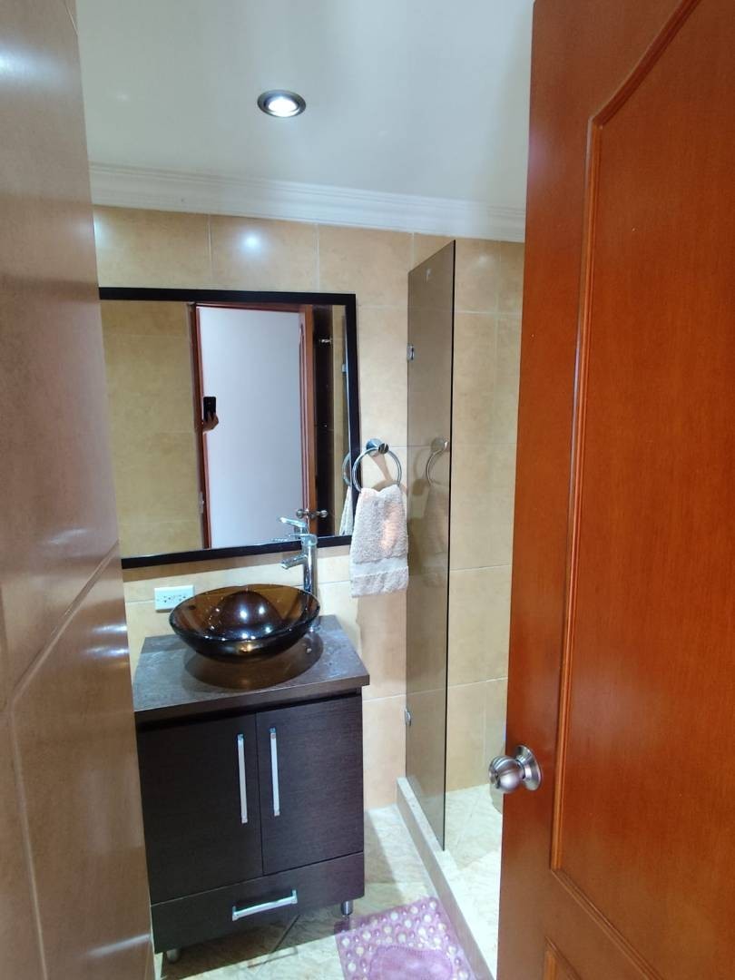 Apartamento en venta en Calasanz, Medellín · foto 7 de 16