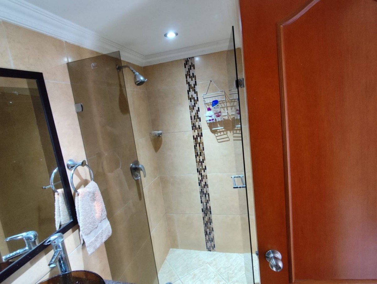 Apartamento en venta en Calasanz, Medellín · foto 11 de 16