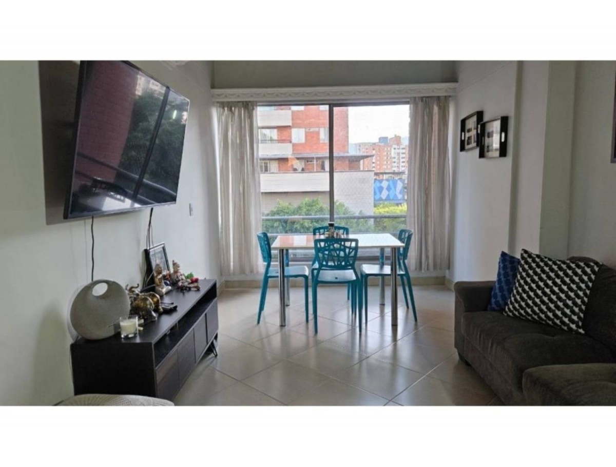 Apartamento en venta en Los Colores, Medellín · foto 12 de 16