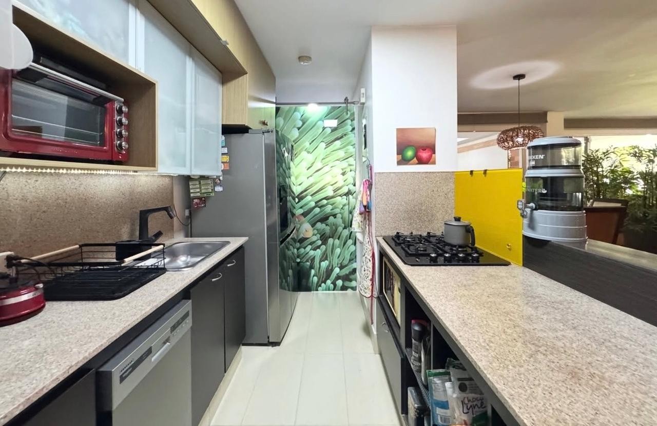 Apartamento en venta en Loma Del Esmeraldal, Envigado · foto 11 de 19