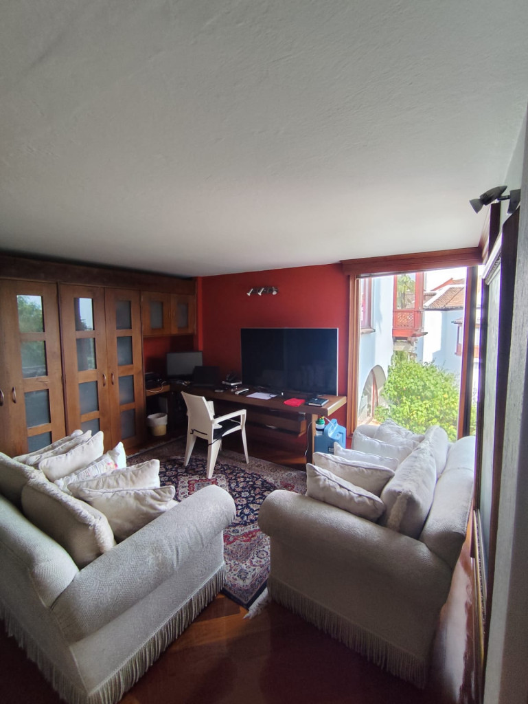 Apartamento en venta en Niza, Bogotá · foto 3 de 24