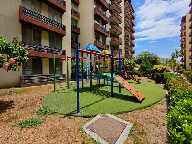 Apartamento de 3 alcobas en venta en Las Palmas, Ricaurte, 111 m² · foto 18 de 23