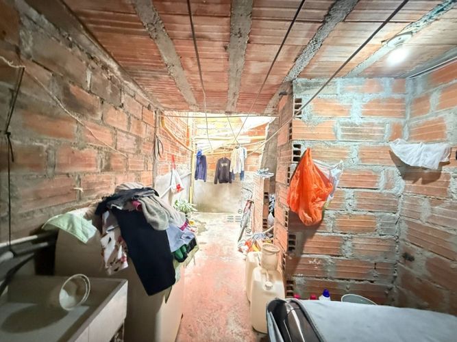 Casa de 7 alcobas en venta en Paris, Bello, 102 m² · foto 14 de 22