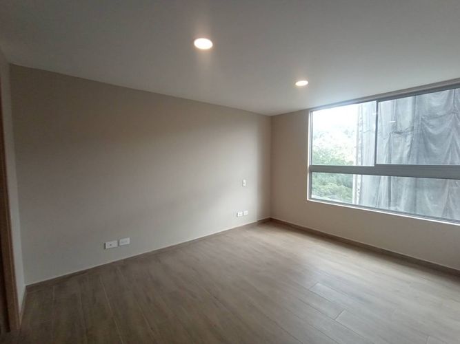 Apartamento de 2 alcobas en venta en Loma De La Doctora, Sabaneta, 72 m² · foto 9 de 10