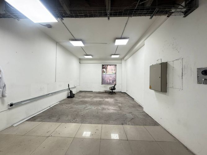 Bodega en arriendo en Zona Industrial No. 2, Itagüí, 2672 m² · foto 10 de 24
