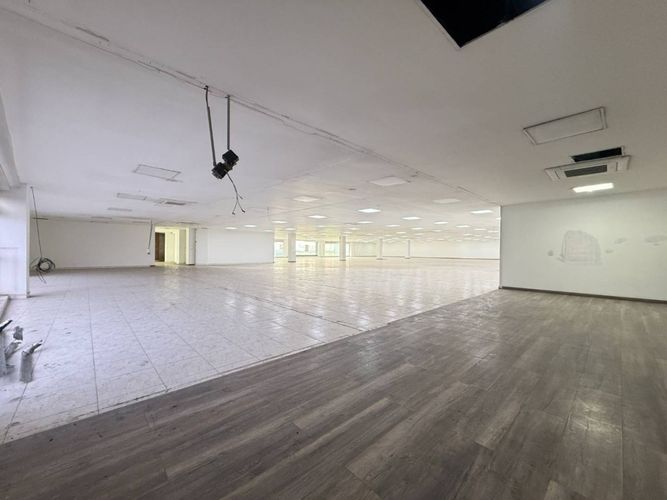 Bodega en arriendo en Zona Industrial No. 2, Itagüí, 2672 m² · foto 24 de 24