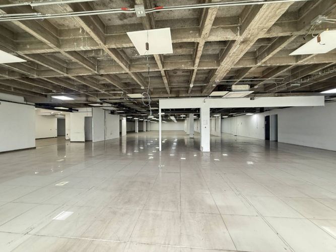 Bodega en venta en Zona Industrial No. 2, Itagüí, 2672 m² · foto 6 de 24