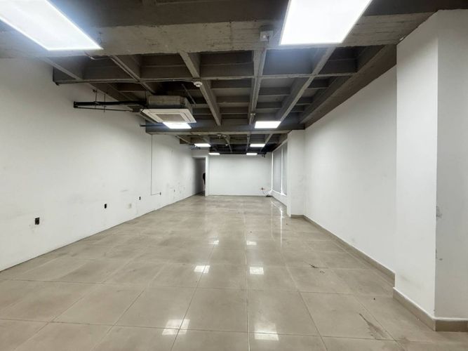 Bodega en venta en Zona Industrial No. 2, Itagüí, 2672 m² · foto 16 de 24