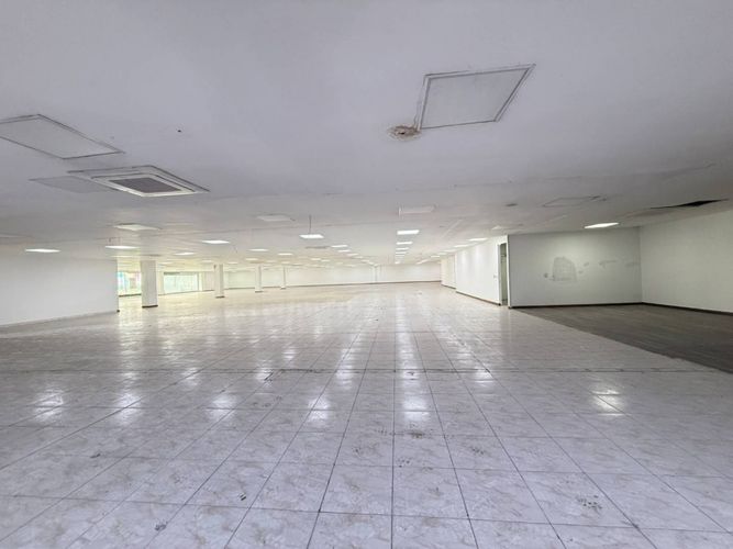 Bodega en venta en Zona Industrial No. 2, Itagüí, 2672 m² · foto 23 de 24