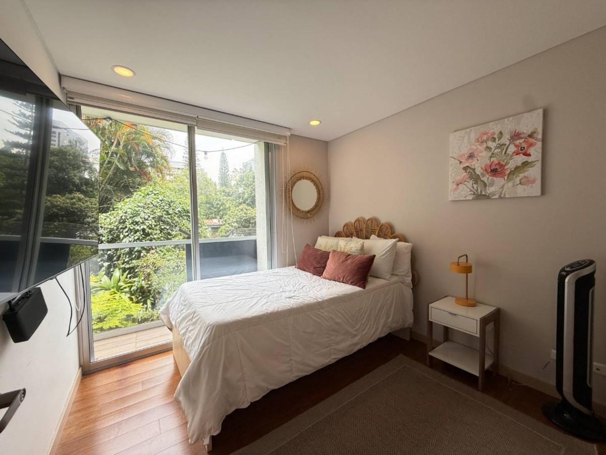 Apartamento en arriendo en El Poblado, Medellín · foto 9 de 15