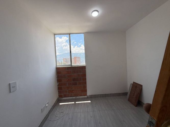 Apartamento de 3 alcobas en venta en Machado, Copacabana, 54 m² · foto 8 de 16