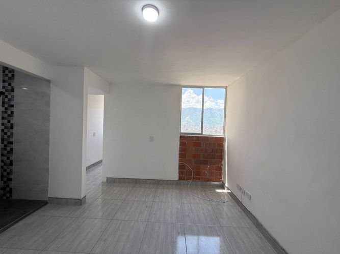 Apartamento de 3 alcobas en venta en Machado, Copacabana, 54 m² · foto 11 de 16