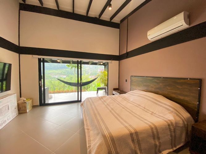 Casa de 3 alcobas en venta en San Isidro, La Estrella, 300 m² · foto 15 de 21