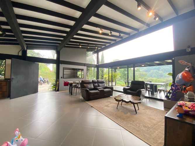 Casa de 3 alcobas en venta en San Isidro, La Estrella, 300 m² · foto 20 de 21
