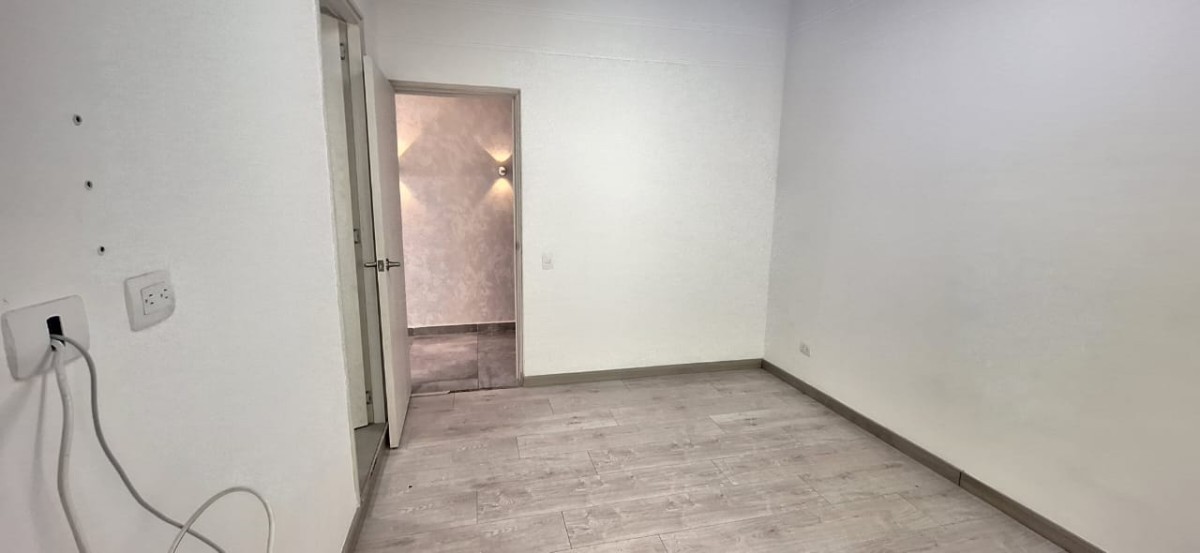 Casa en arriendo en San Lucas, Medellín · foto 4 de 18