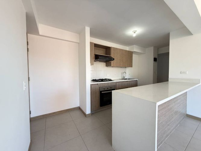 Apartamento de 3 alcobas en venta en Santa Ana, Bello, 73 m² · foto 2 de 22