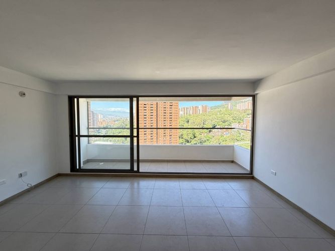 Apartamento de 3 alcobas en venta en Santa Ana, Bello, 73 m² · foto 5 de 22