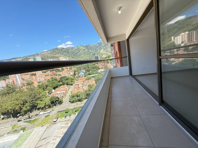 Apartamento de 3 alcobas en venta en Santa Ana, Bello, 73 m² · foto 19 de 22