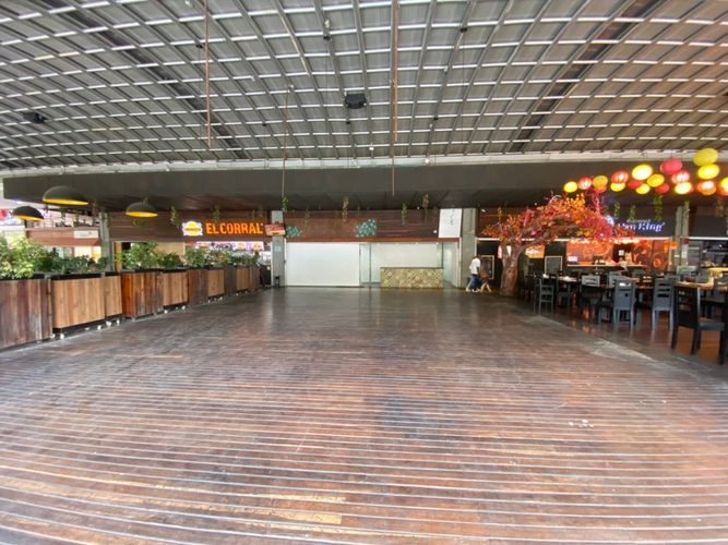 Local en venta en Castropol, Medellín, 184 m² · foto 7 de 15