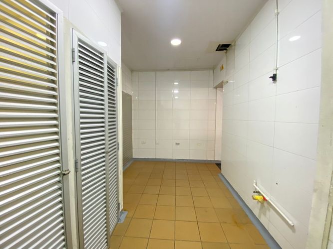 Local en venta en Castropol, Medellín, 184 m² · foto 10 de 15