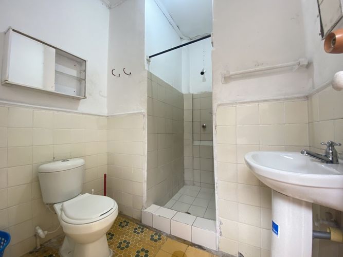 Casa de 7 alcobas en venta en Boston, Medellín, 180 m² · foto 11 de 24