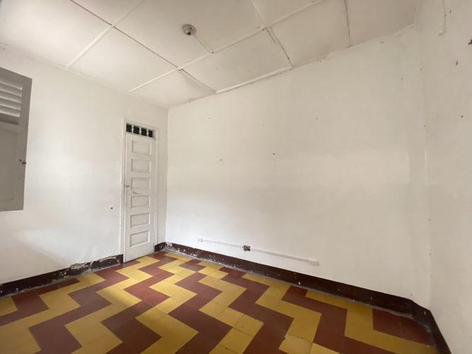 Casa de 7 alcobas en venta en Boston, Medellín, 180 m² · foto 12 de 24