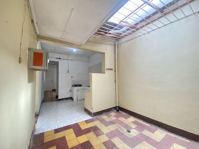 Casa de 7 alcobas en venta en Boston, Medellín, 180 m² · foto 21 de 24