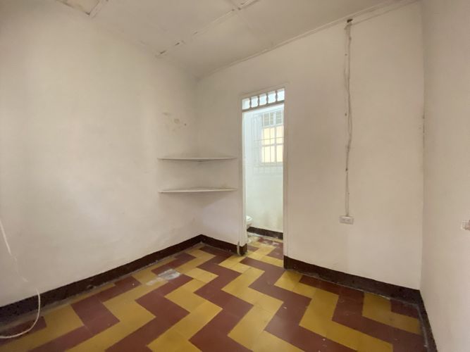 Casa de 7 alcobas en venta en Boston, Medellín, 180 m² · foto 22 de 24