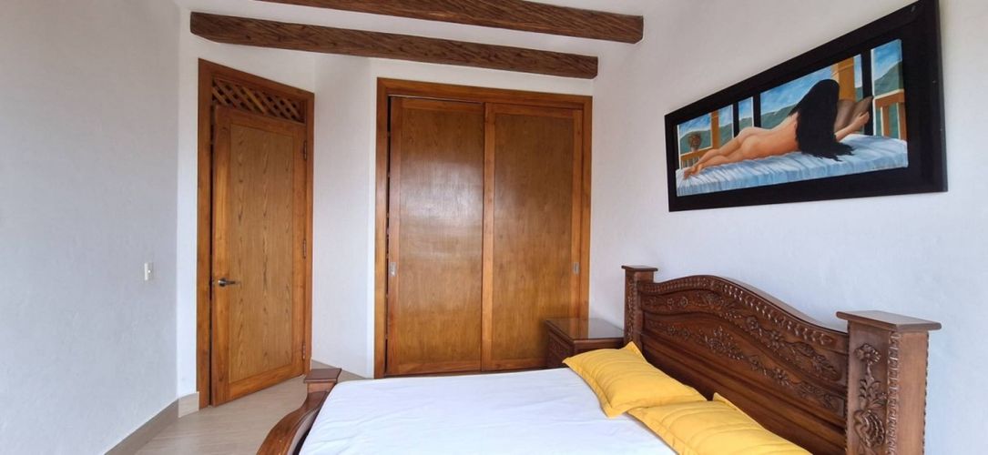 Casa de 6 alcobas en venta en Machado, Copacabana, 560 m² · foto 6 de 24