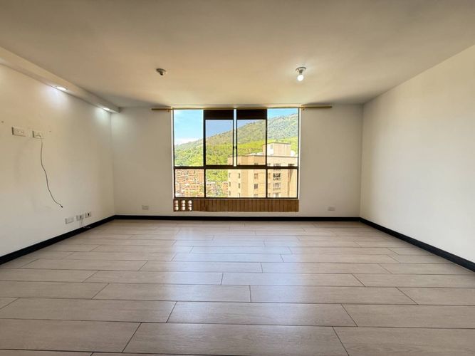 Apartamento de 3 alcobas en venta en Hato Viejo, Bello, 61 m² · foto 6 de 24