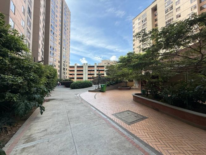 Apartamento de 3 alcobas en venta en Hato Viejo, Bello, 61 m² · foto 9 de 24