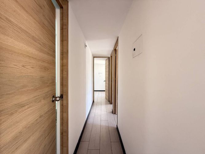 Apartamento de 3 alcobas en venta en Hato Viejo, Bello, 61 m² · foto 10 de 24