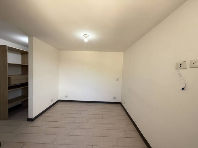 Apartamento de 3 alcobas en venta en Hato Viejo, Bello, 61 m² · foto 16 de 24