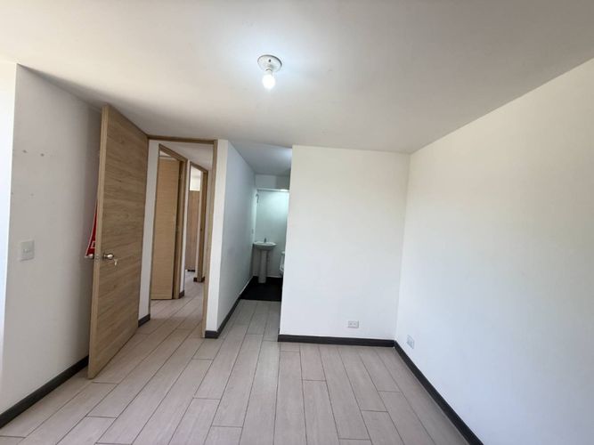 Apartamento de 3 alcobas en venta en Hato Viejo, Bello, 61 m² · foto 18 de 24