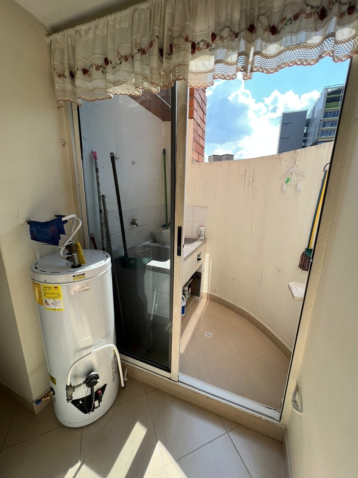 Apartamento en venta en Laureles, Medellín · foto 22 de 24