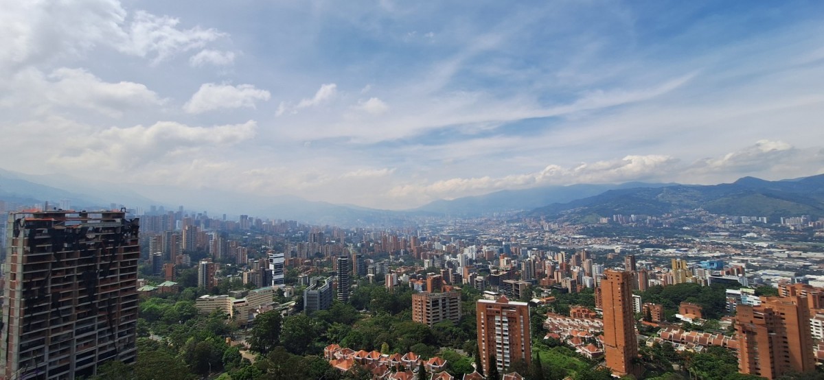 Apartamento en venta en Altos Del Poblado, Medellín · foto 7 de 18
