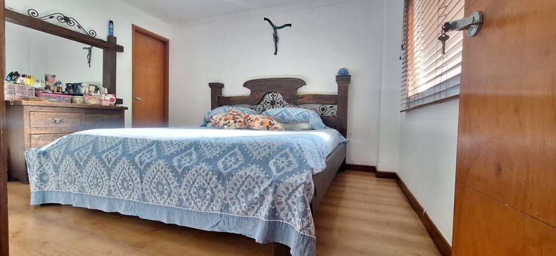 Apartamento de 4 alcobas en arriendo en Belen Malibu, Medellín, 154 m² · foto 7 de 21